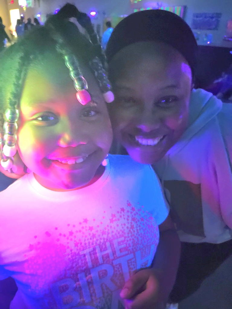 Press Family Glow Dance