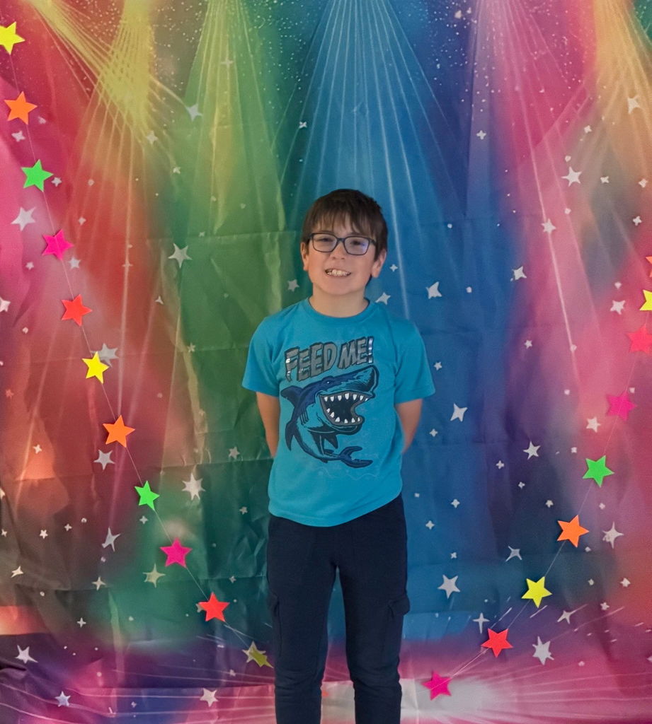 Press Family Glow Dance 2