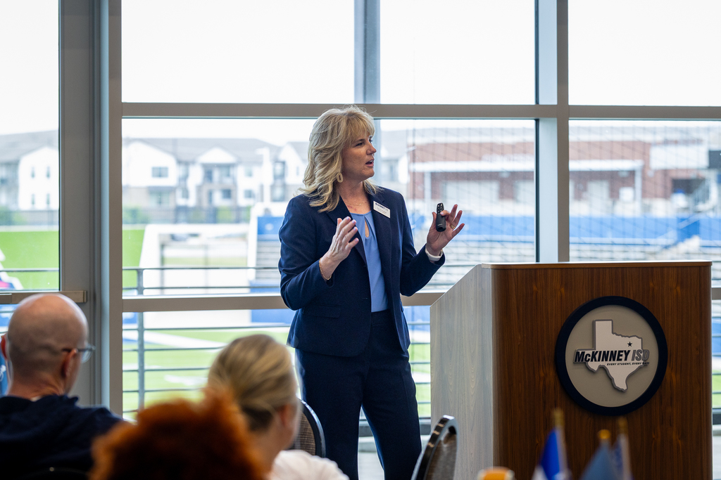 Jennifer Frazier speaking