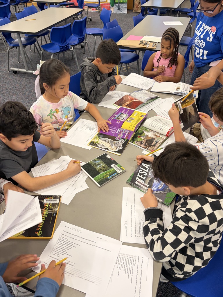 2nd graders finding text features.