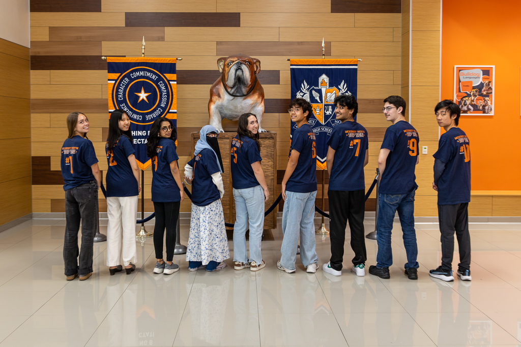 Group photo of students in rank order