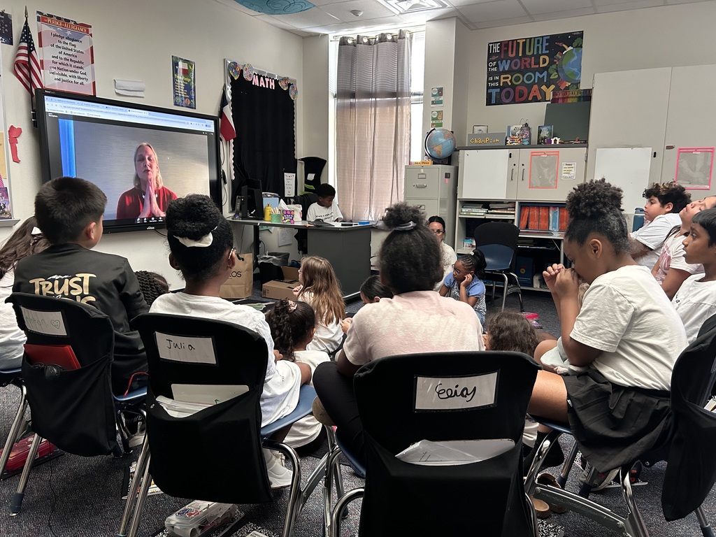 3rd graders participating in a virtual author visit with Katherine Applegate.