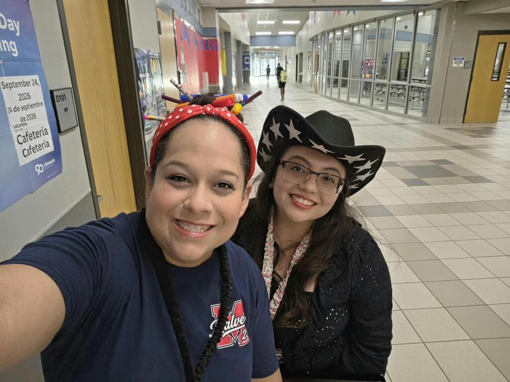 College Week Spirit Day