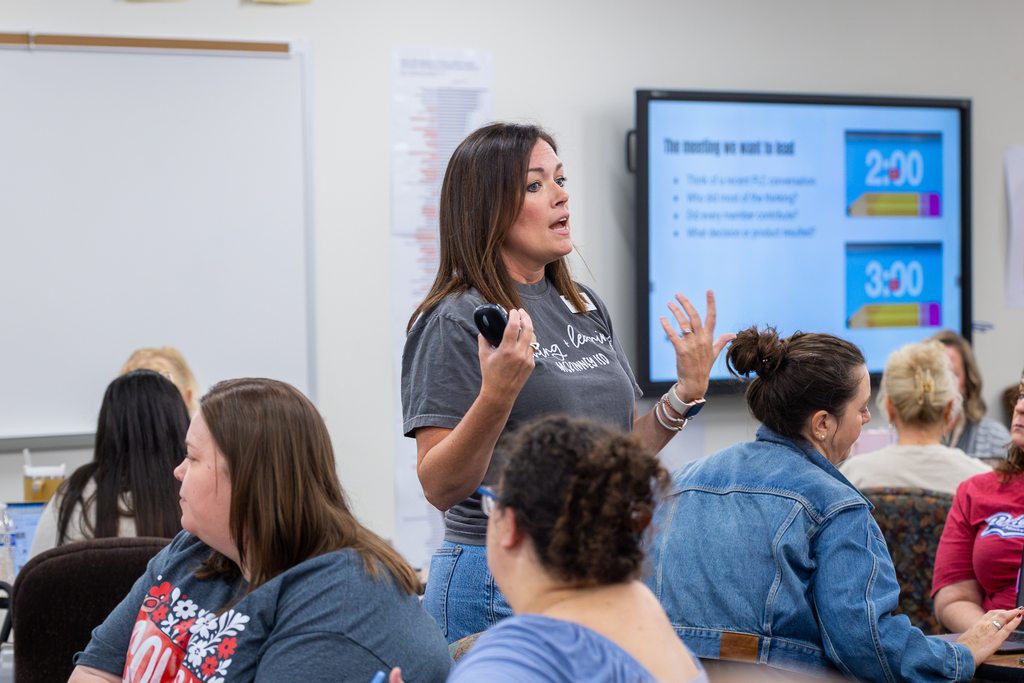 presenter teaching during a session