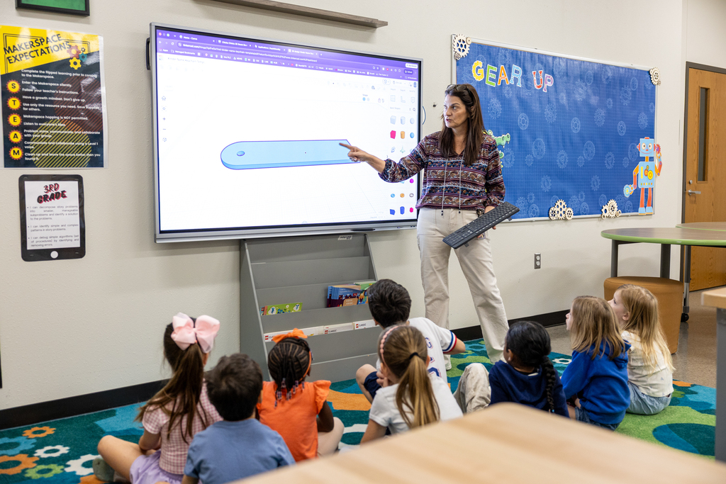 frazier elementary students use ipads