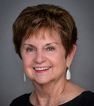 Lynn Sperry head shot