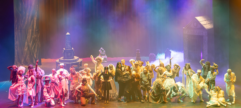 entire cast onstage at end of show