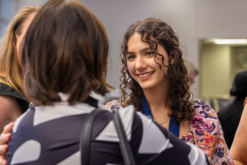 samantha moses talking