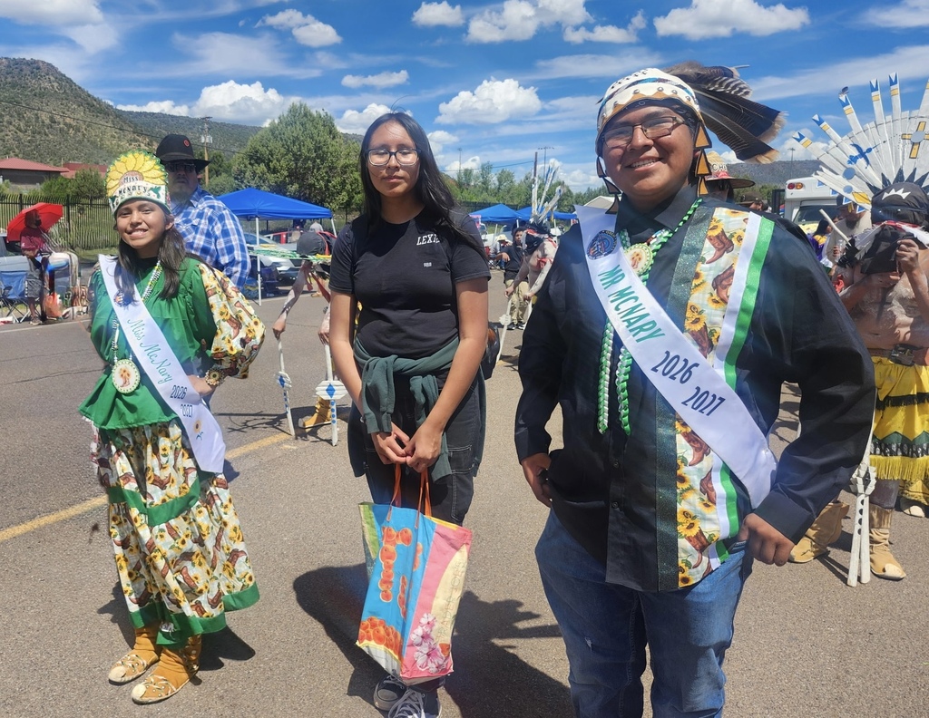 Student Council, School Royalty & Apache Club members