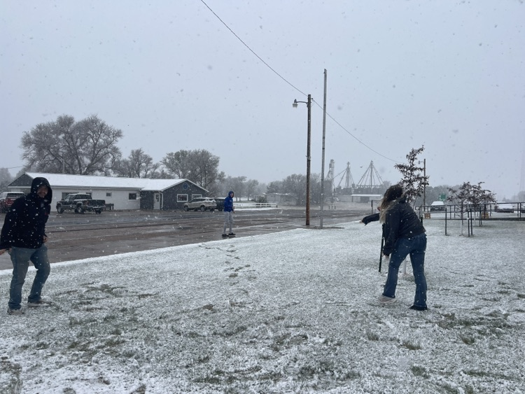 Senior snowball fight.