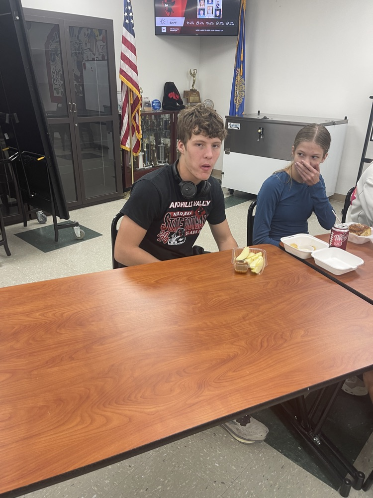Students enjoying apples!