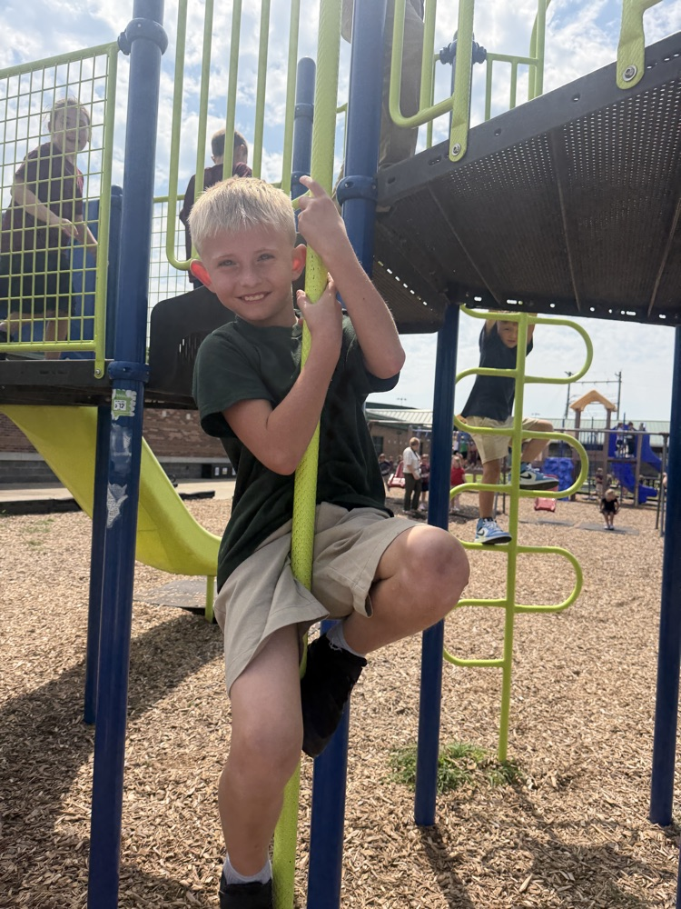 recess 