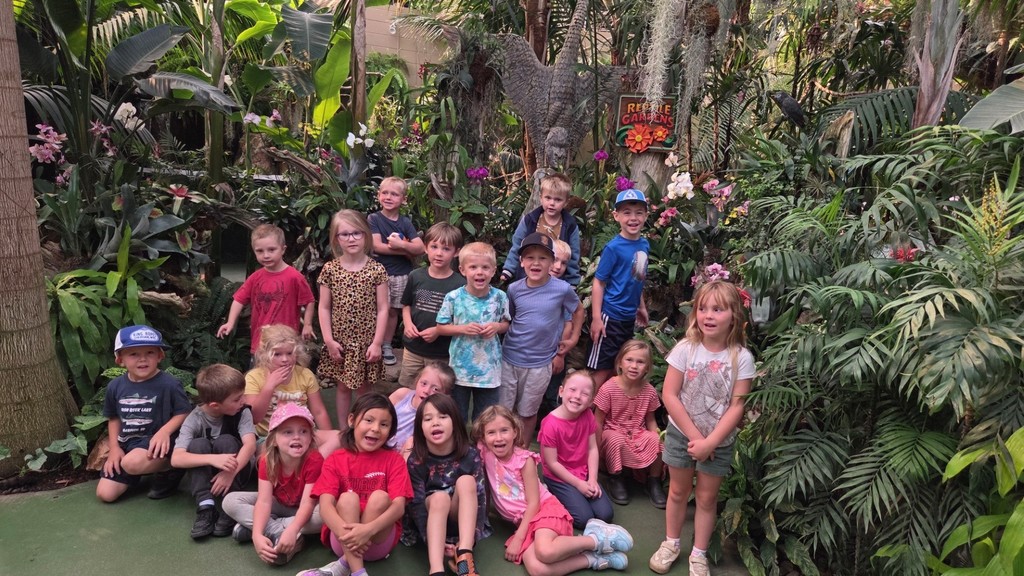 kindergarten at reptile gardens