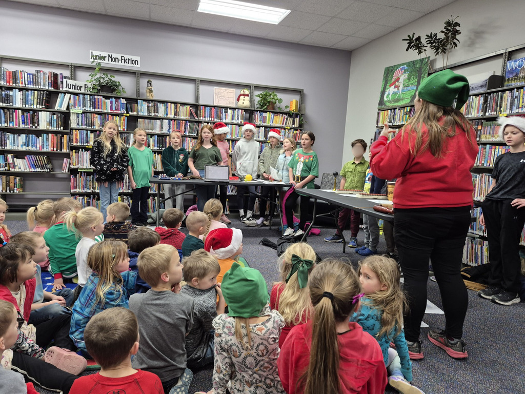 choir carol around Whitewood