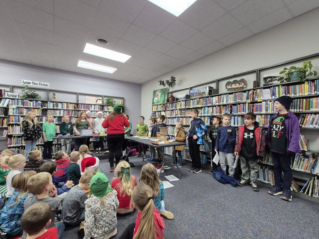choir carol around Whitewood