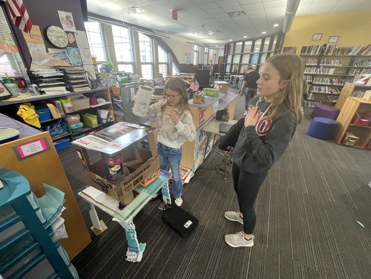 MS Stem activities in the media center