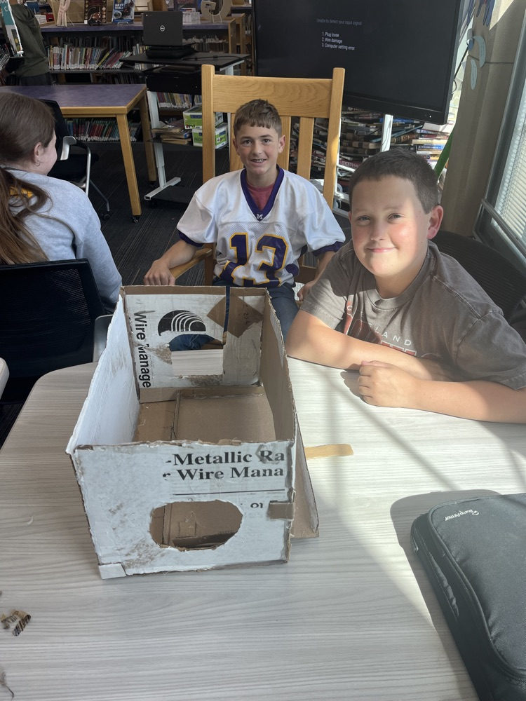 MS Stem activities in the media center