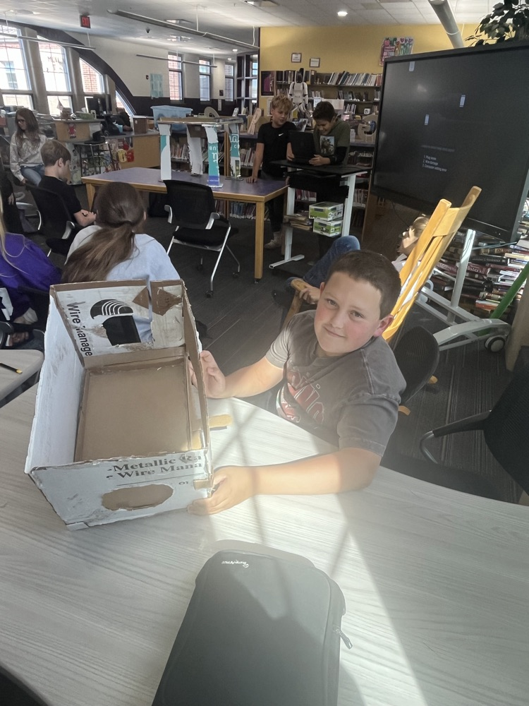 atemstem - MS Stem activities in the media center