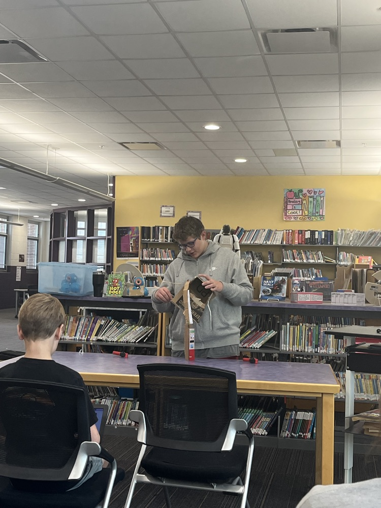 MS Stem activities in the media center