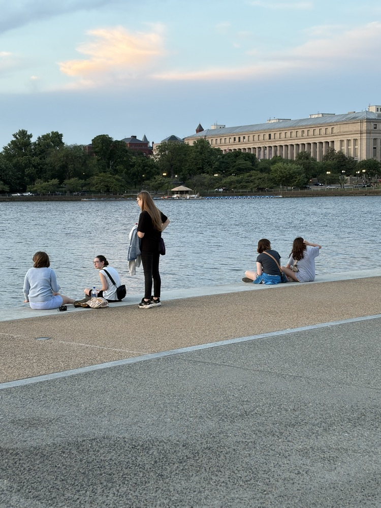 More from yesterday, Pentagon and Jefferson Memorial!