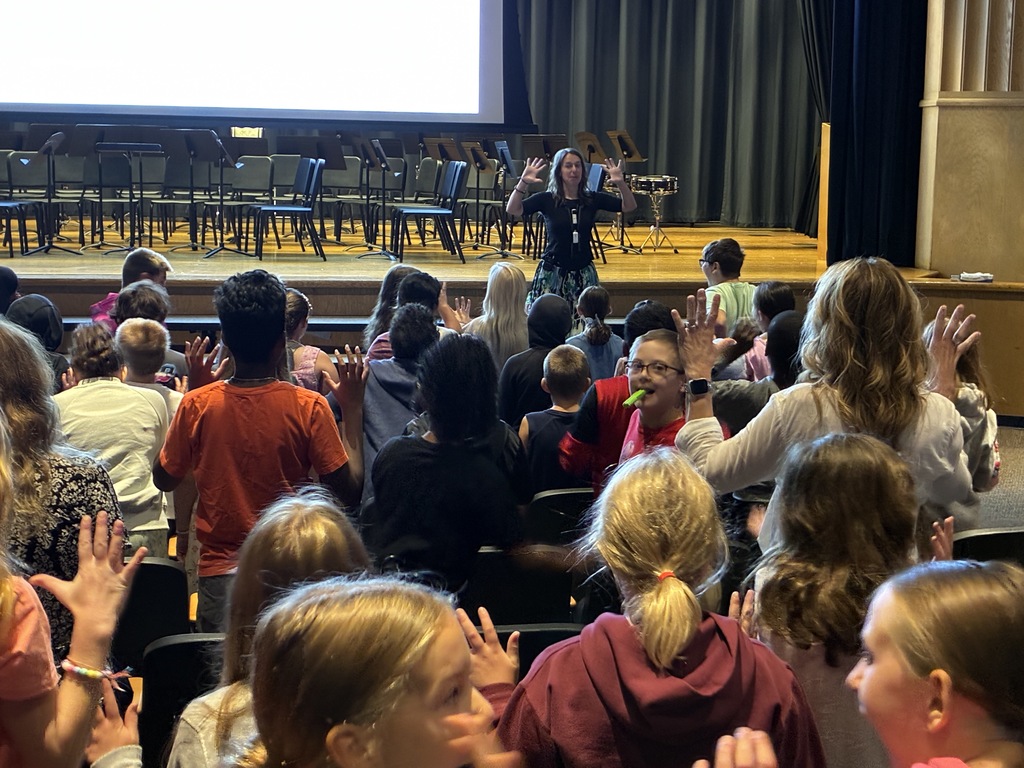 Ms. Broadway leads Chorus trials