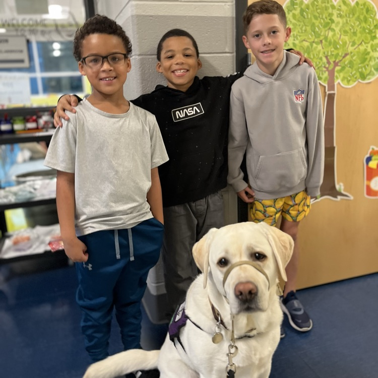 Students with Kosmo