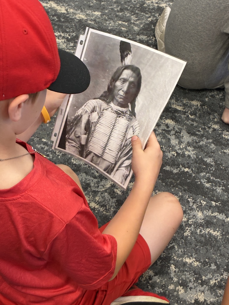 Students learn about the Carlisle Indian Boarding School.