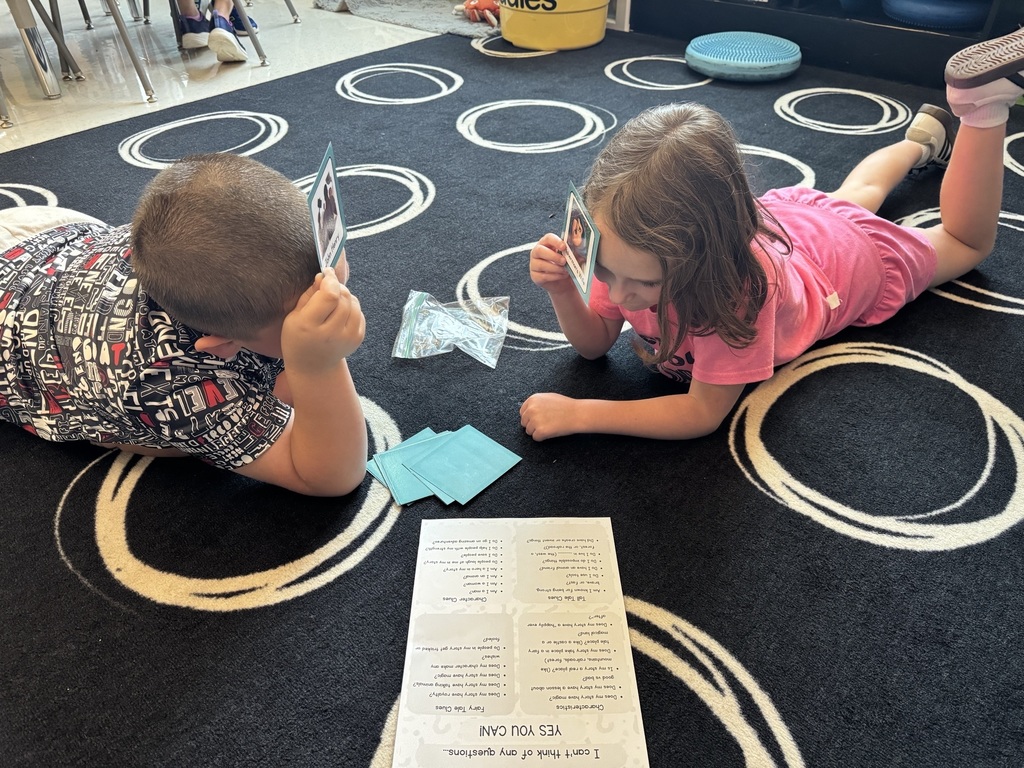 Students play HeadBandz.