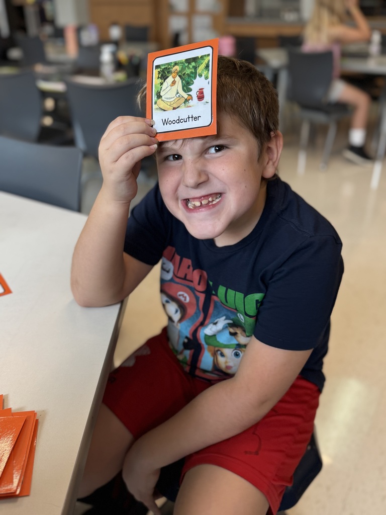 Students play HeadBandz.