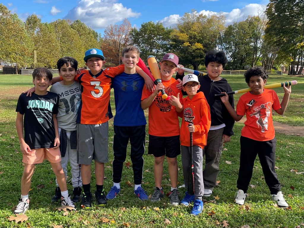A group of students posing for a photo.