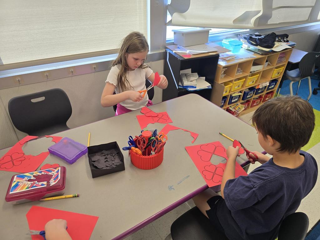 Making Poppy Flower Cutouts