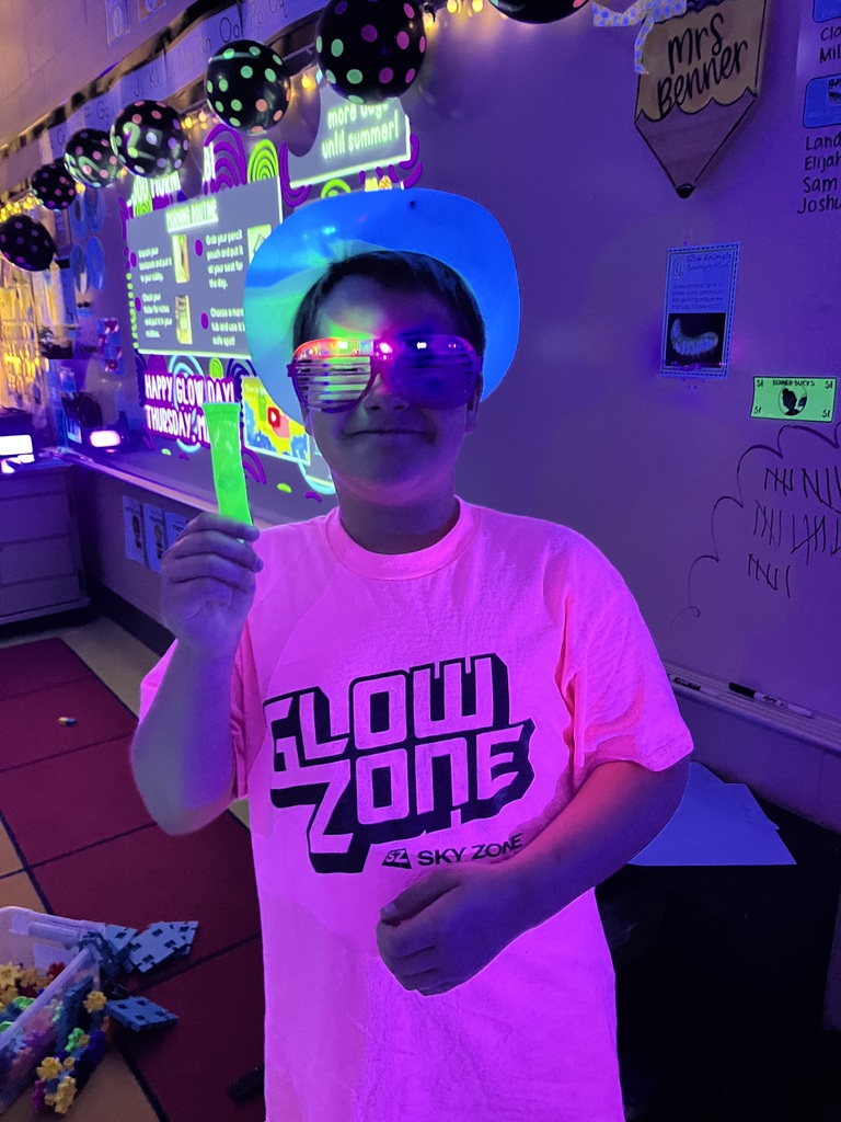 Glow day