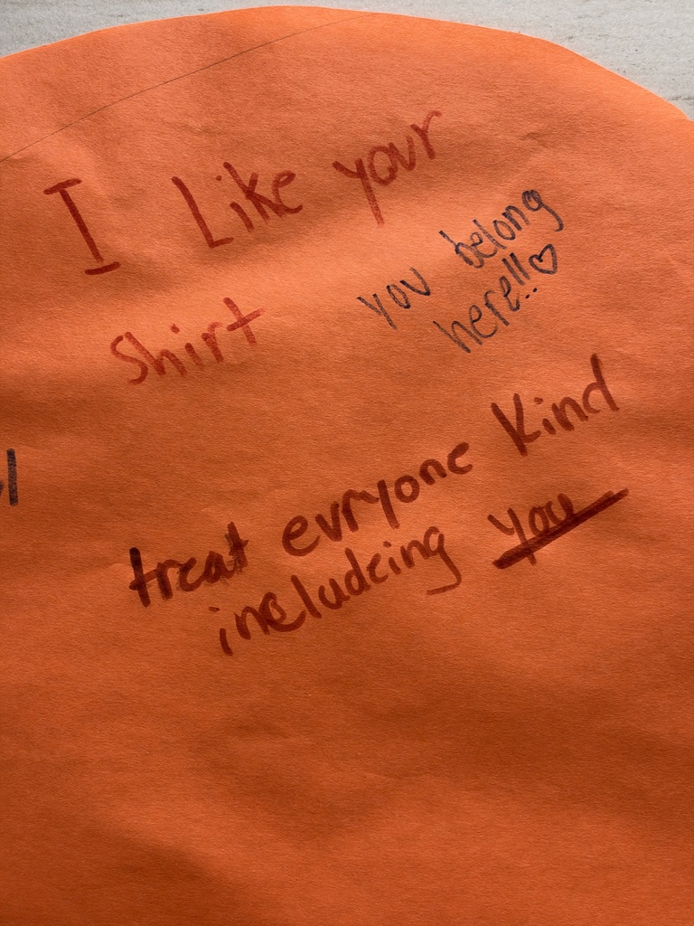 Handwritten notes of encouragement.
