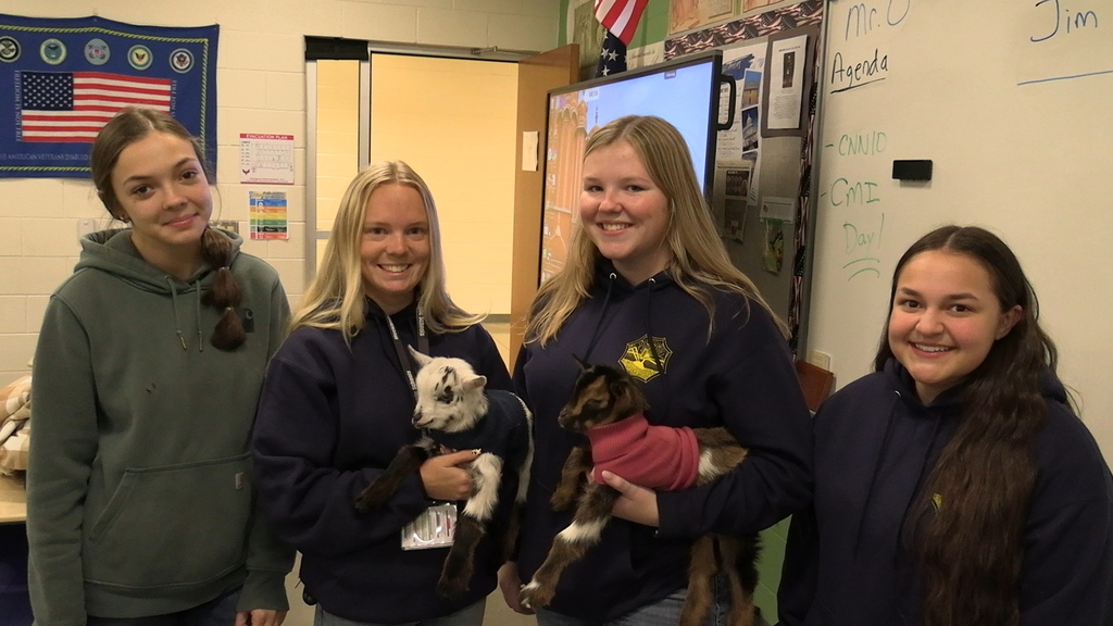 Ms. Thomas and AG students