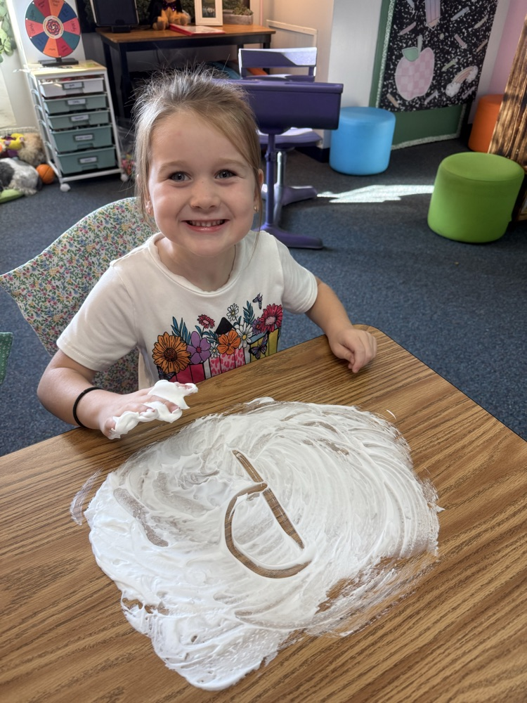 Kinlee is very proud of her letter P