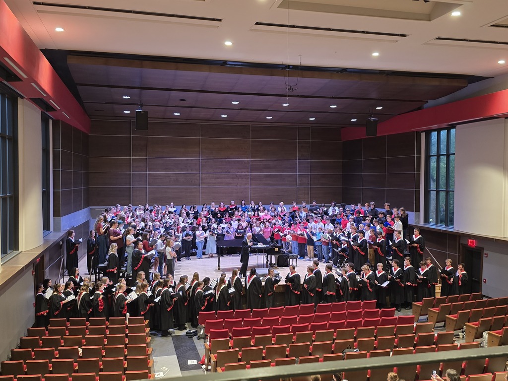 Mass Choir 225 Singers