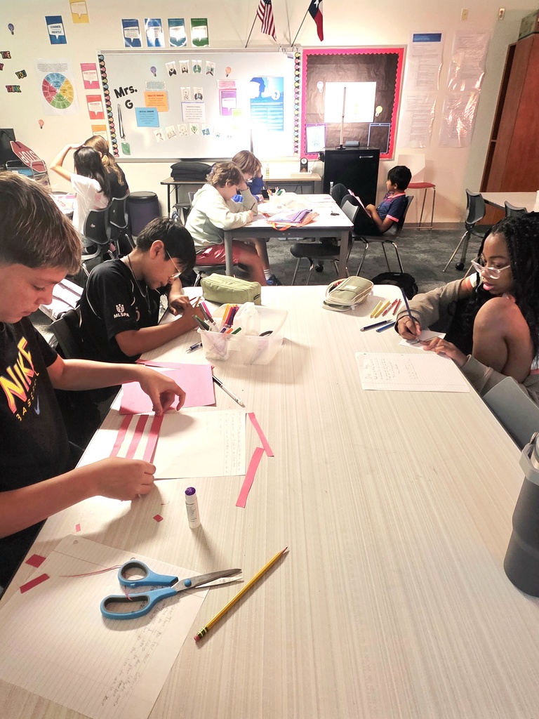 Melissa 6th grade students send over 630 letters to soldiers