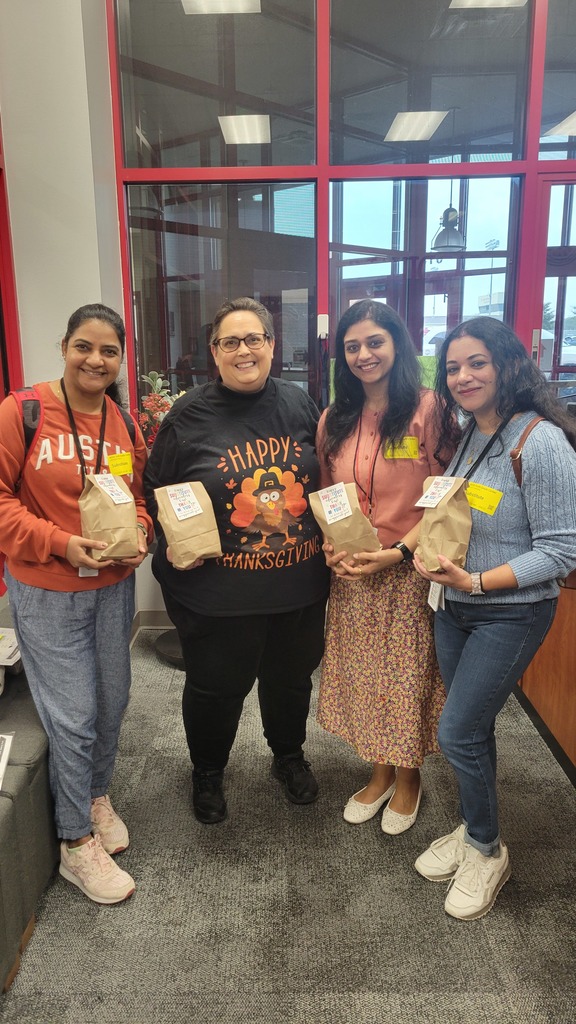 Happy Substitute Appreciation Day! Just a few of our subs today enjoying a "Thank you" snack from the SGC.  Thank you again for all you for Melissa ISD!! 