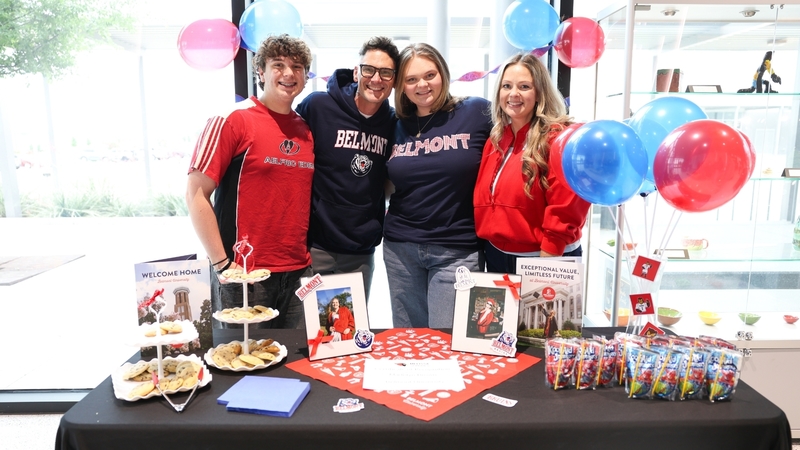 Madelyn Brown – Commercial Music (Voice), Belmont University 