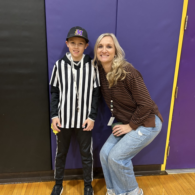 referees 