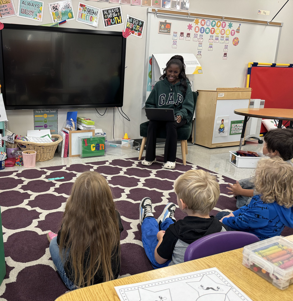 Child Development 2 students teaching