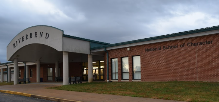 Photo recognizes MVR-III school as a National School of Character 