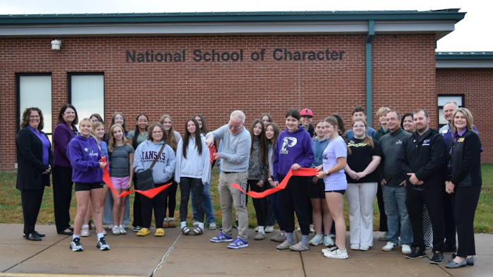 Photo recognizes MVR-III school as a National School of Character 