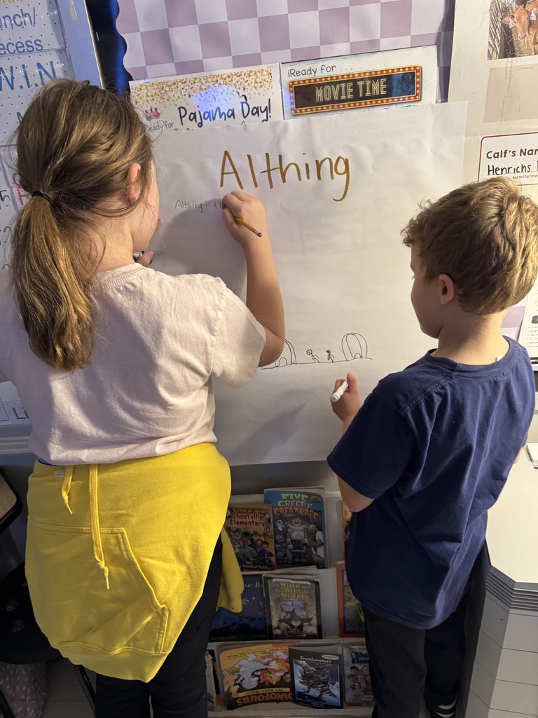 Students working on identifying important facts.