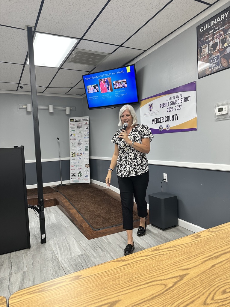 BHS's Tiffany Jones presenting to the BOE
