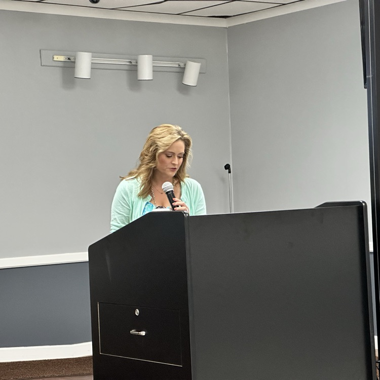 Jeseca Sowder presenting to MCBOE