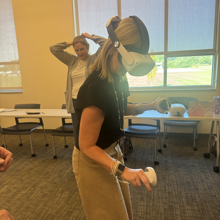 VR goggles training at New River Community and Technical College. 