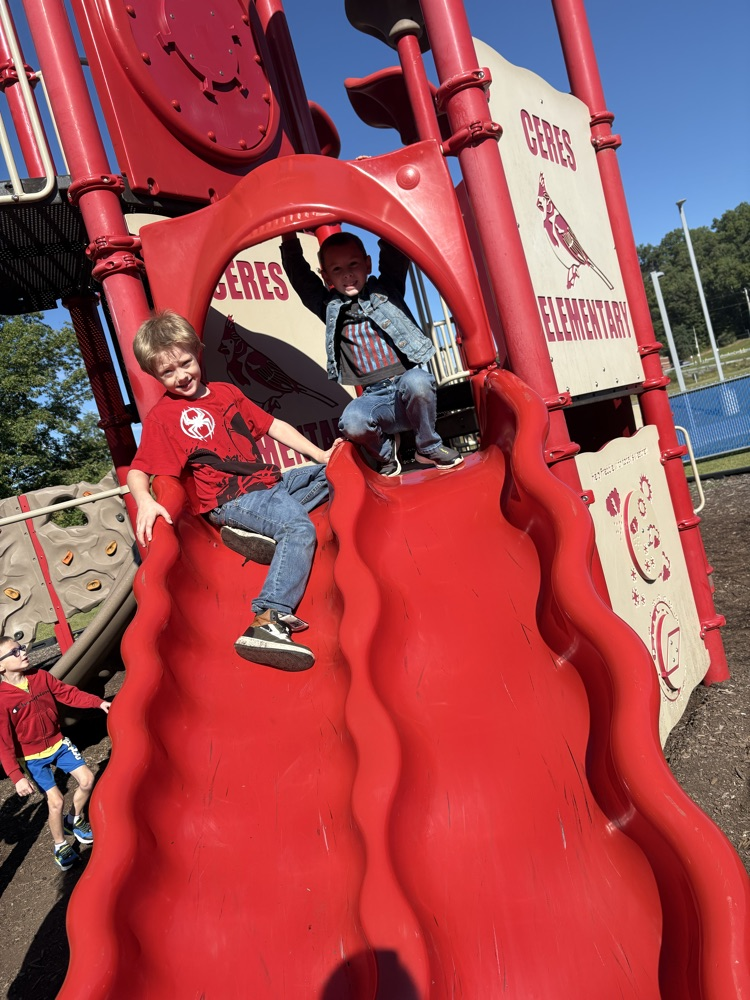 Patriot Day picture during recess for second grade today 💙♥️