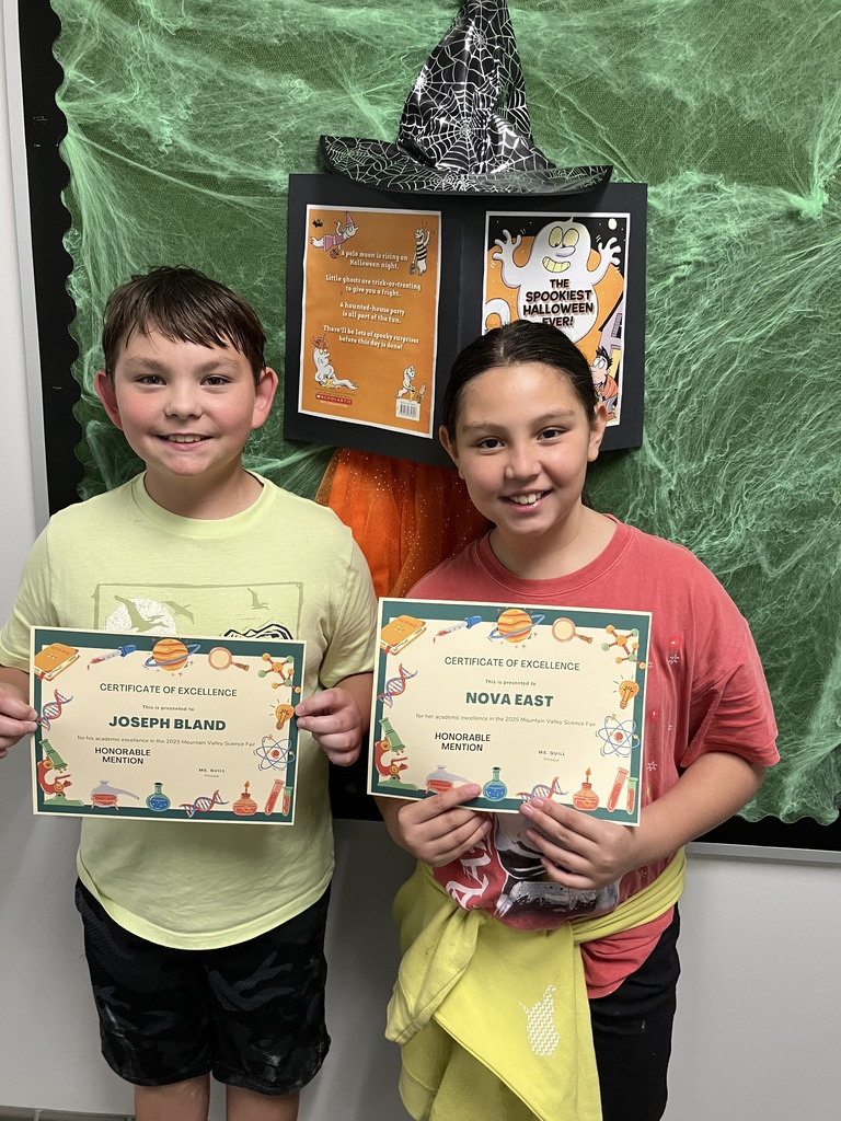 Mountain Valley held its annual Science Fair earlier this week. Congratulations to all our participants and winners!  We're very  proud of you!