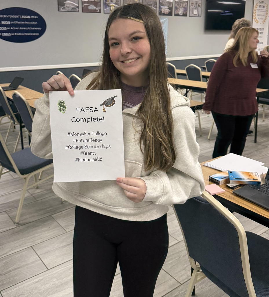 FAFSA File It night-Local colleges helped seniors and their families fill out the FAFSA application on October 21, 2025